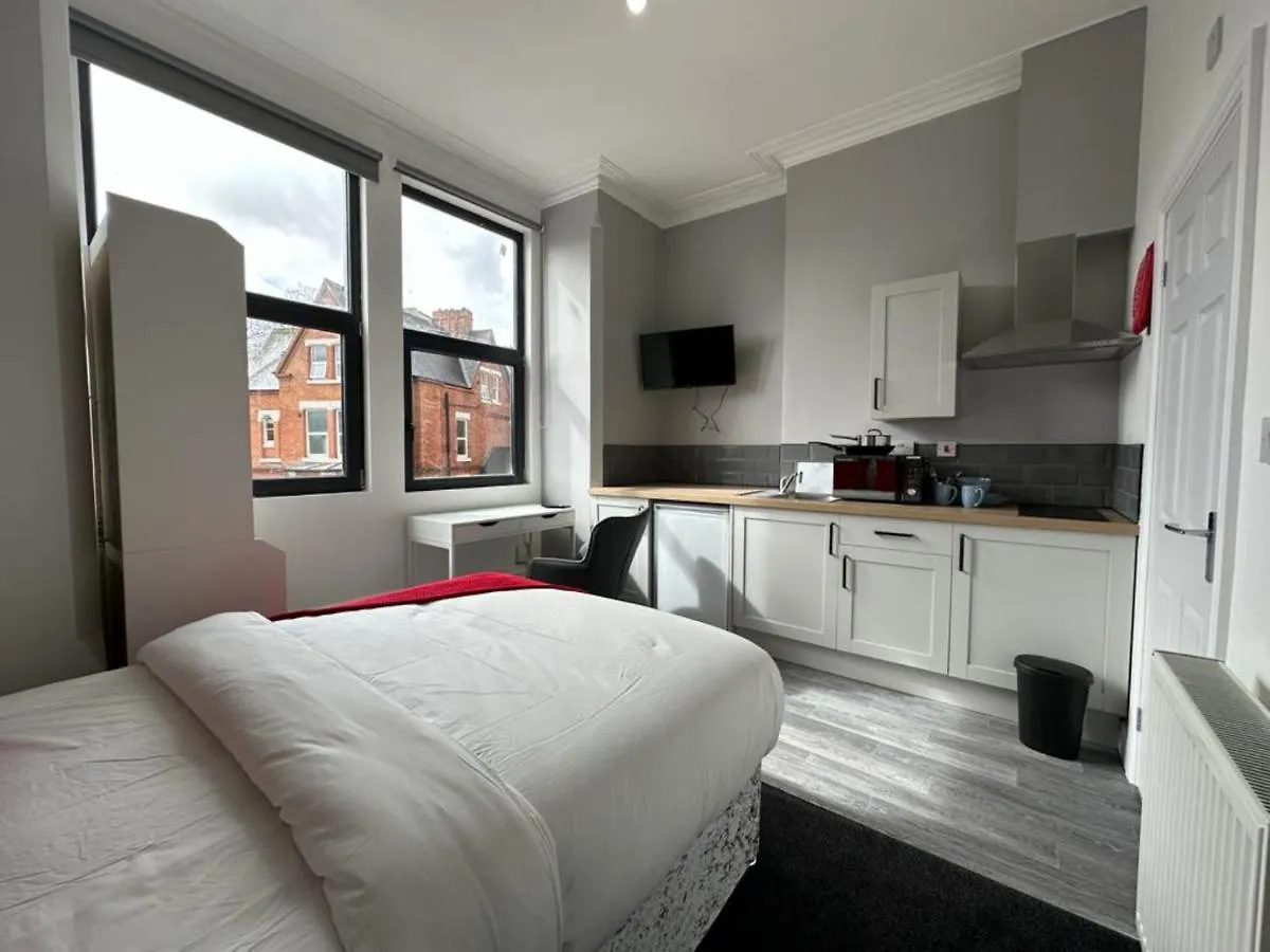 Apartahotel The Fishpond - Premier Nottingham Studios