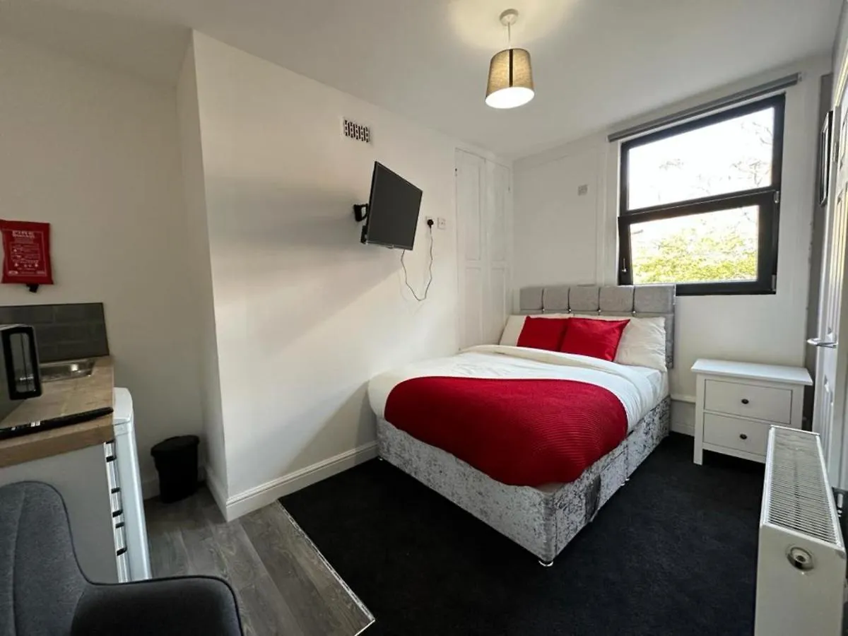The Fishpond - Premier Nottingham Studios Apartahotel